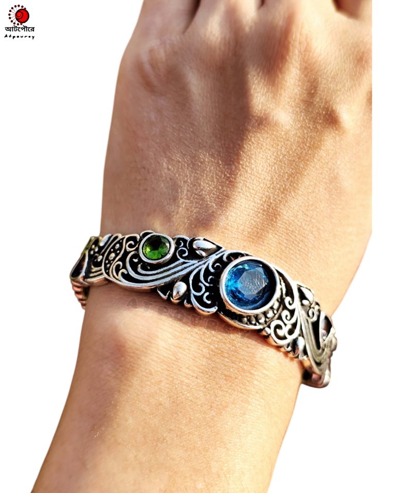 Adjustable Silver Bracelet - Blue - Chalcedony - Image 4