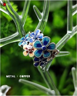 Style with Unique Rings - Image 2