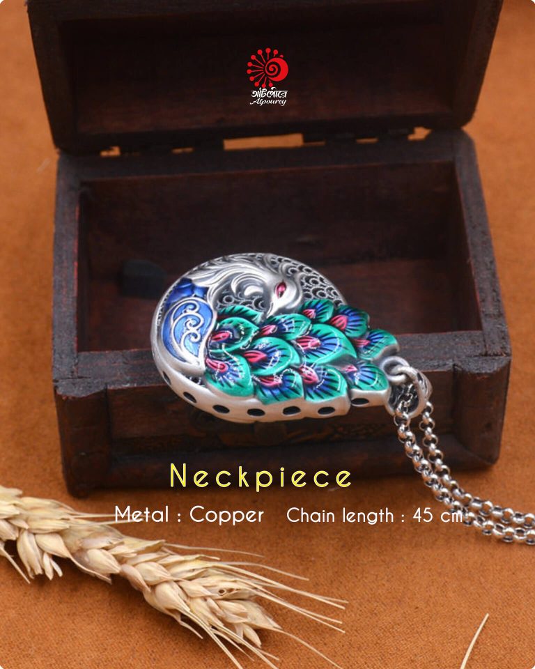 Elegant Peacock Pendant - Image 5