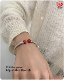 The Luxury Minimalist - Image 3